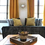 Le Baldaquin / Les Romantiques Appartement