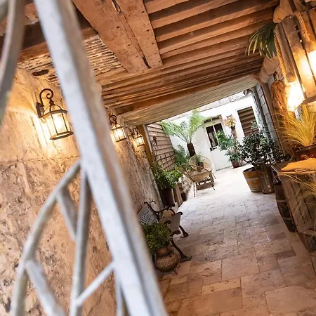 Le Baldaquin / Les Romantiques Appartement *