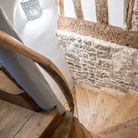 Le Baldaquin / Les Romantiques أونفلور