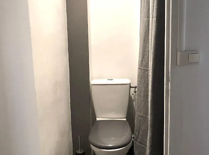 Апартаменты Le Baldaquin / Les Romantiques